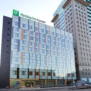 Holiday Express - - Paveletskaya, An Ihg *** Moskau